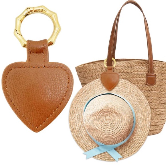 New Brown Leather w/Gold Latch Heart Shaped Magnetic Hat Clip/Travel Accessory - Picture 4 of 7